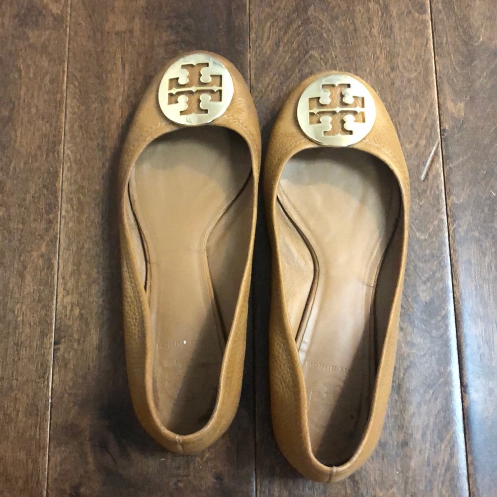Tory Burch tan flats size 7